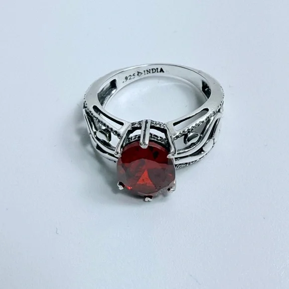Silpada Red and Silver Ring - Picture 3 of 14